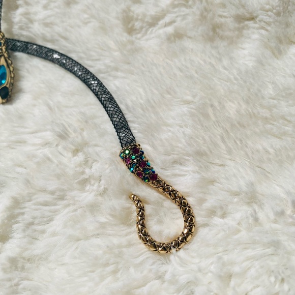 Betsey Johnson Snake Necklace - Picture 3 of 4
